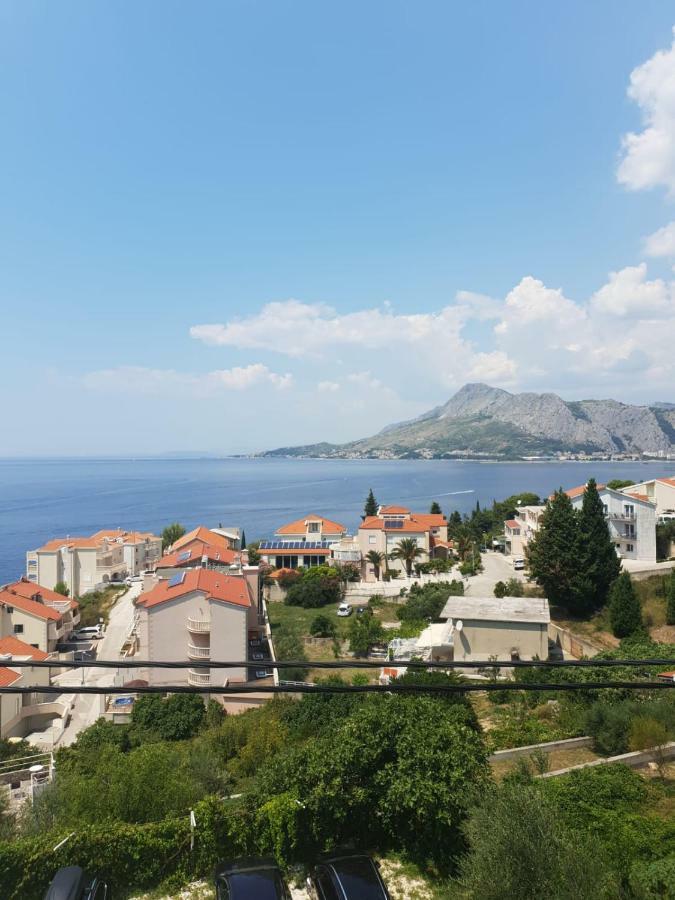 Apartmani Atila Damir Omiš Exterior foto
